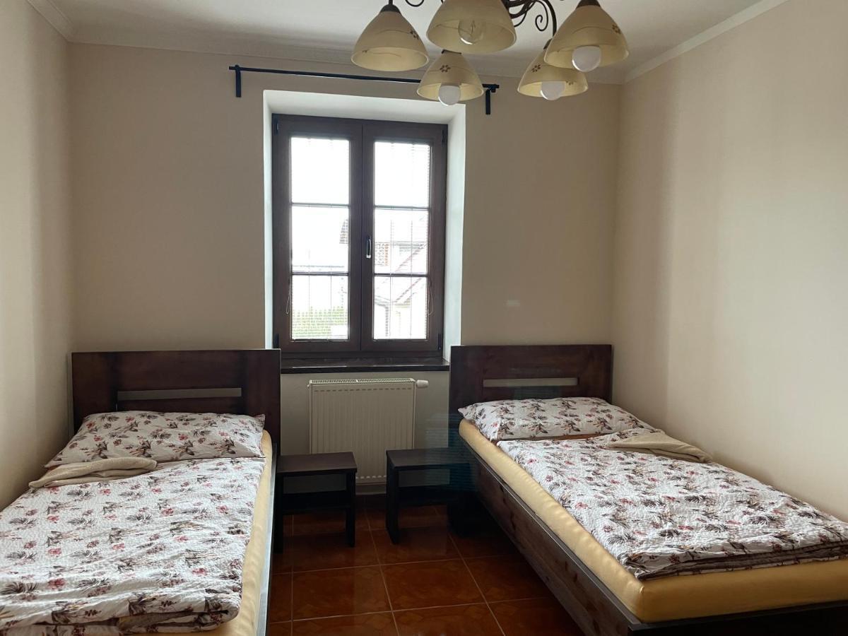 Četnická stanice Hluboká Hluboká nad Vltavou Exteriér fotografie