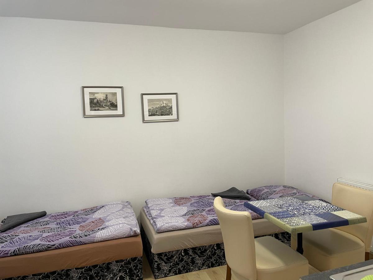 Četnická stanice Hluboká Hluboká nad Vltavou Exteriér fotografie