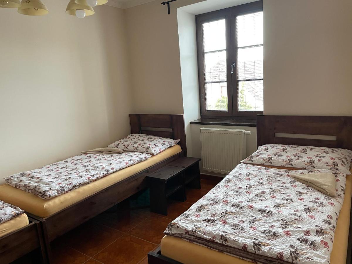 Četnická stanice Hluboká Hluboká nad Vltavou Exteriér fotografie