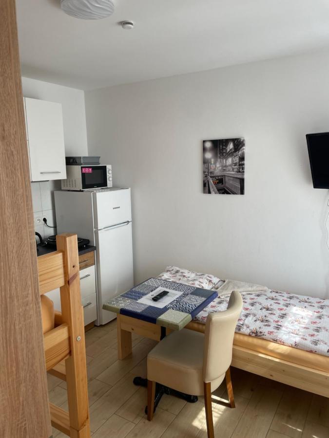 Četnická stanice Hluboká Hluboká nad Vltavou Exteriér fotografie